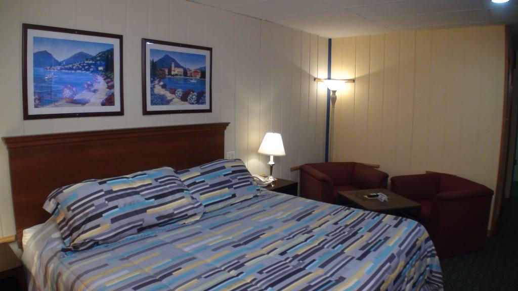 Motel 72 Grayling Esterno foto