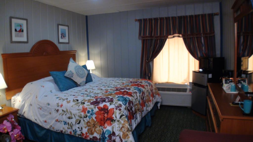 Motel 72 Grayling Esterno foto