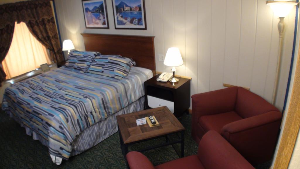 Motel 72 Grayling Esterno foto