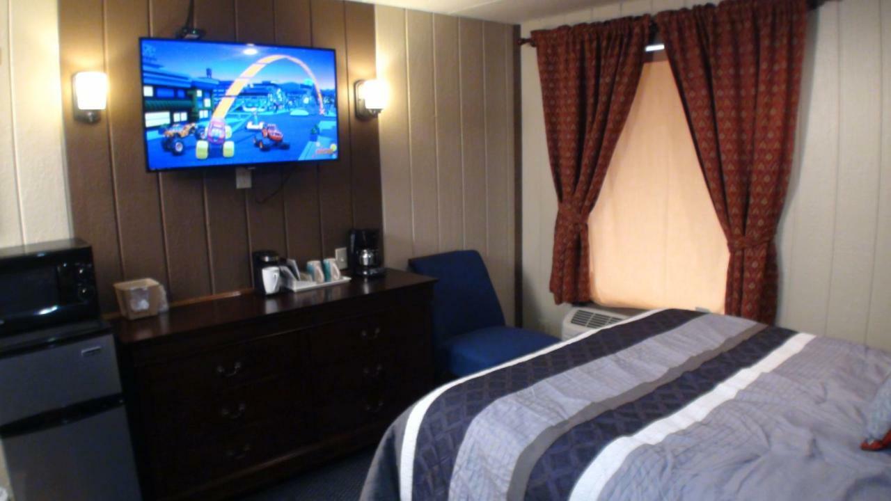 Motel 72 Grayling Esterno foto