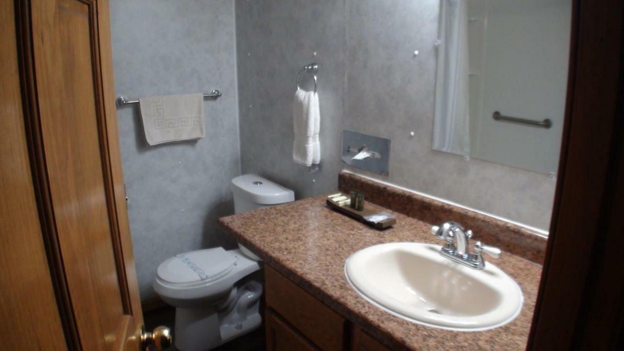 Motel 72 Grayling Esterno foto